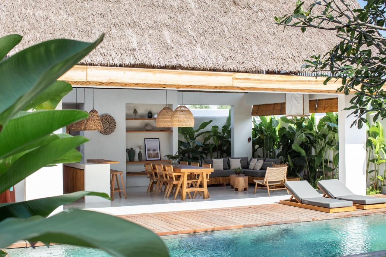 Las Lunas Villas Canggu Extérieur photo