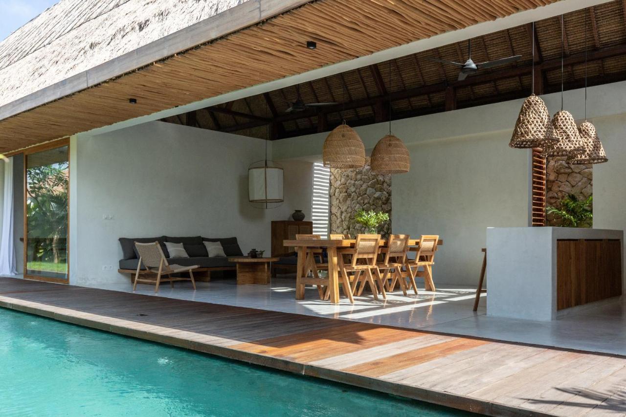 Las Lunas Villas Canggu Extérieur photo