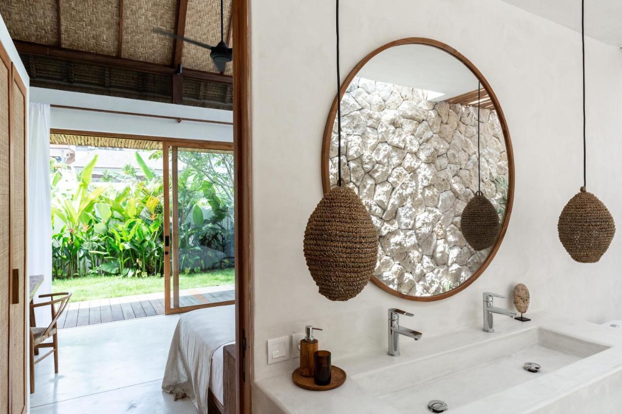Las Lunas Villas Canggu Extérieur photo